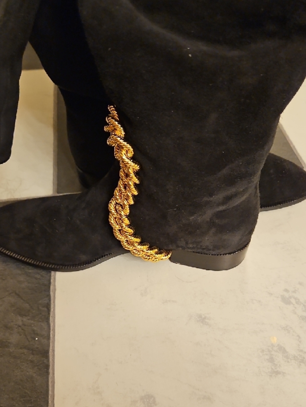 Giuseppe Zanotti Black Over-the-Knee Boots with Gold Chain Detail - Picture 2 of 7